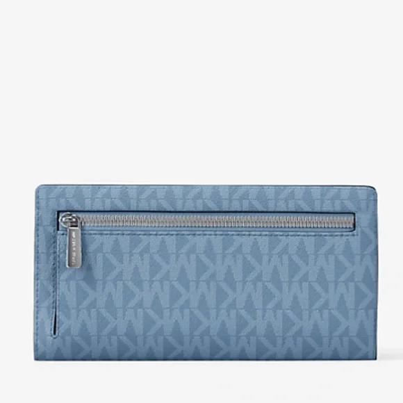 MICHAEL KORS Carson Large Signature Logo Bifold Wallet
Light Sky
NWT - Picture 4 of 16